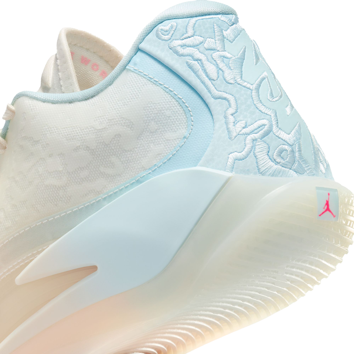 Zion Williamson Zion 3 Rising Basketball Shoes